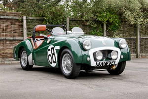 Enchères : Triumph TR2 Le Mans 1955