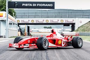 Un châssis Ferrari F2003-GA ex-Schumacher proposé aux enchères par RM Sotheby's