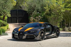 Une Bugatti Chiron Super Sport 300+ adjugée 5 725 000 dollars