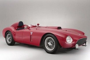 Une Ferrari 375-Plus aux enchères