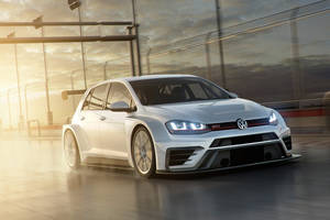 Volkswagen a peaufiné sa Golf GTI TCR pour 2017