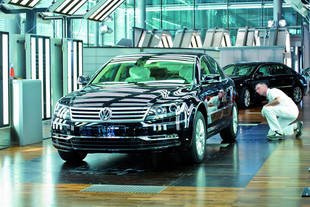 Production suspendue pour la VW Phaeton