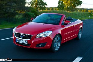 La Volvo C70 au Sud et à l'Ouest