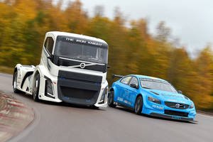 Volvo Iron Knight vs Volvo S60 Polestar