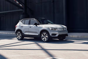 Volvo XC40 Recharge : Volvo passe au tout électrique