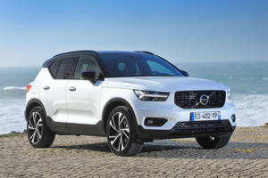 Gammes étoffées pour les Volvo XC40 et XC60 