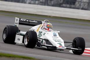 Williams F1 d'hier et d'aujourd'hui en piste à Silverstone