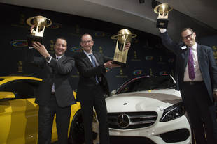 Mercedes rafle trois World Car Awards