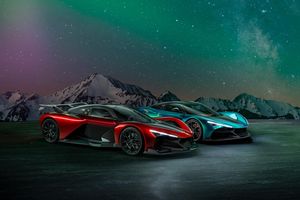 La nouvelle Hypercar Zenvo Aurora se décline en deux modèles