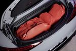 Un set de bagages Santoni pour la Mercedes-AMG SL