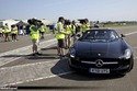 Mercedes bat un record du monde avec une balle de golf