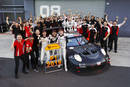 Le Team EBM autour de la Porsche 911 GT3 R n°912 - Crédit photo : Porsche