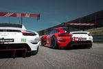Livrées spéciales pour les Porsche 911 RSR officielles au Mans
