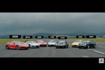 Sept générations de modèles Porsche 911 Turbo réunies en piste