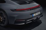Porsche 911 Carrera GTS (2024)