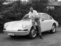 Butzi Porsche et la 911 en 1963.