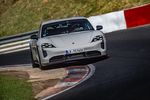 Le Porsche Taycan établit un nouveau record sur le Nürburgring