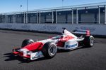 Toyota TF102 2002 - Crédit photo : Bonhams