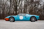 Ford GT Heritage 2005 - Crédit photo : RM Sotheby's