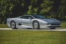 Jaguar XJ220 1993 - Crédit photo : RM Sotheby's