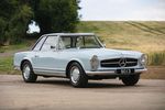 Mercedes-Benz 230 SL Pagode ex-Stirling Moss - Crédit: Silverstone Auctions
