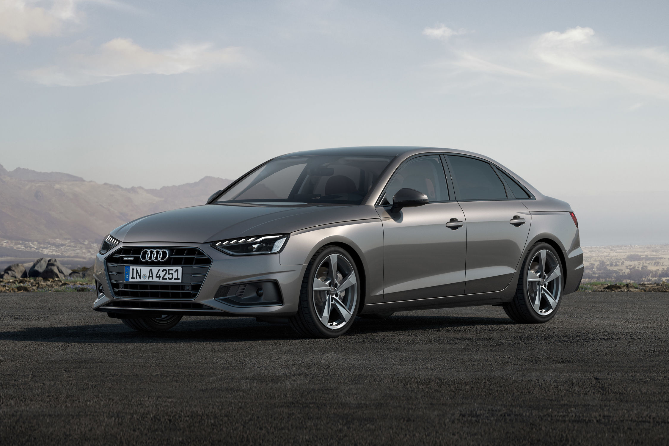 L'Audi A4 passe au restylage - Motorlegend