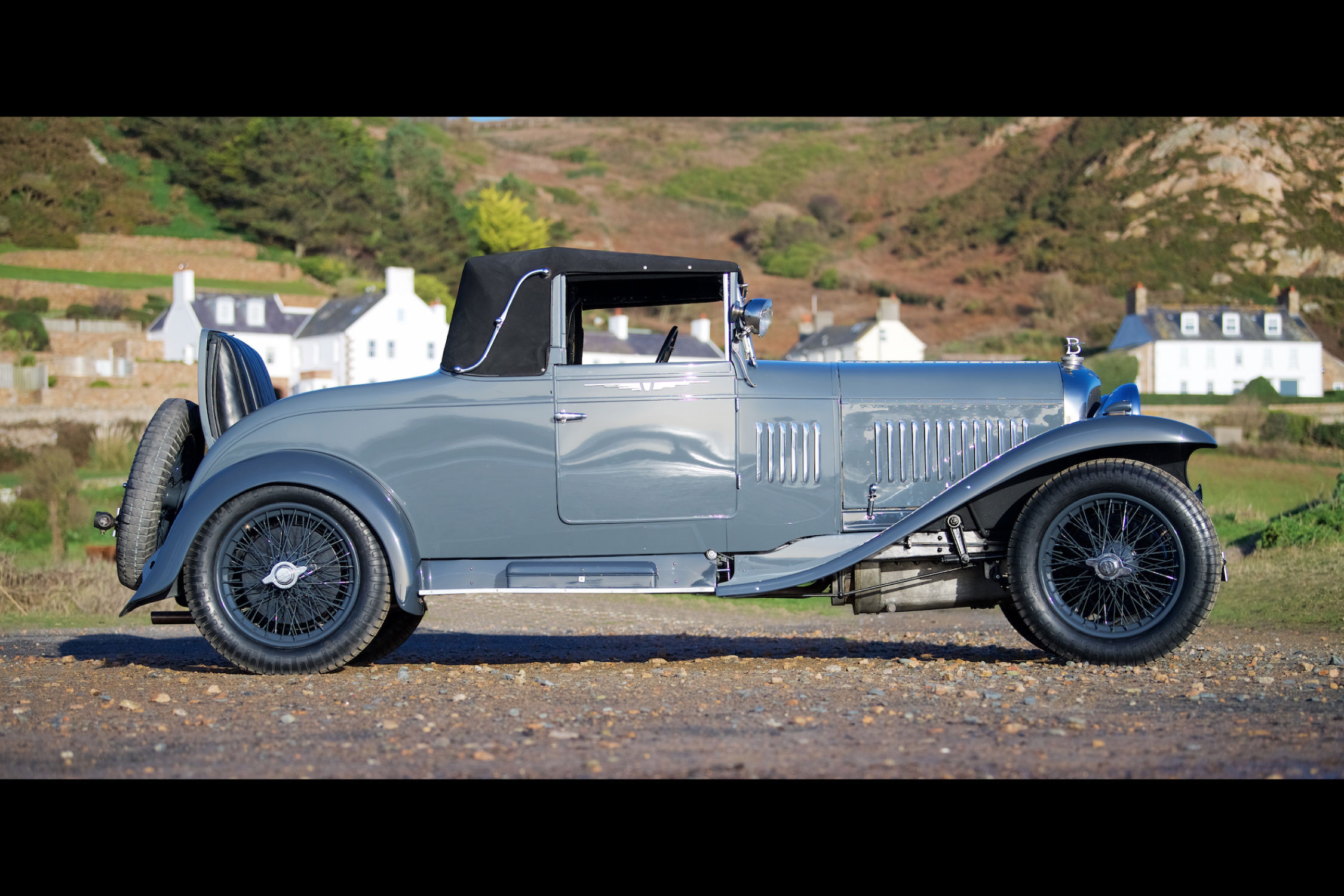 ASTON DBS ET AM MORGAN PLUS 8 RETROVISEUR N°277 BUGATTI 57 ATALANTE GANGLOFF 
