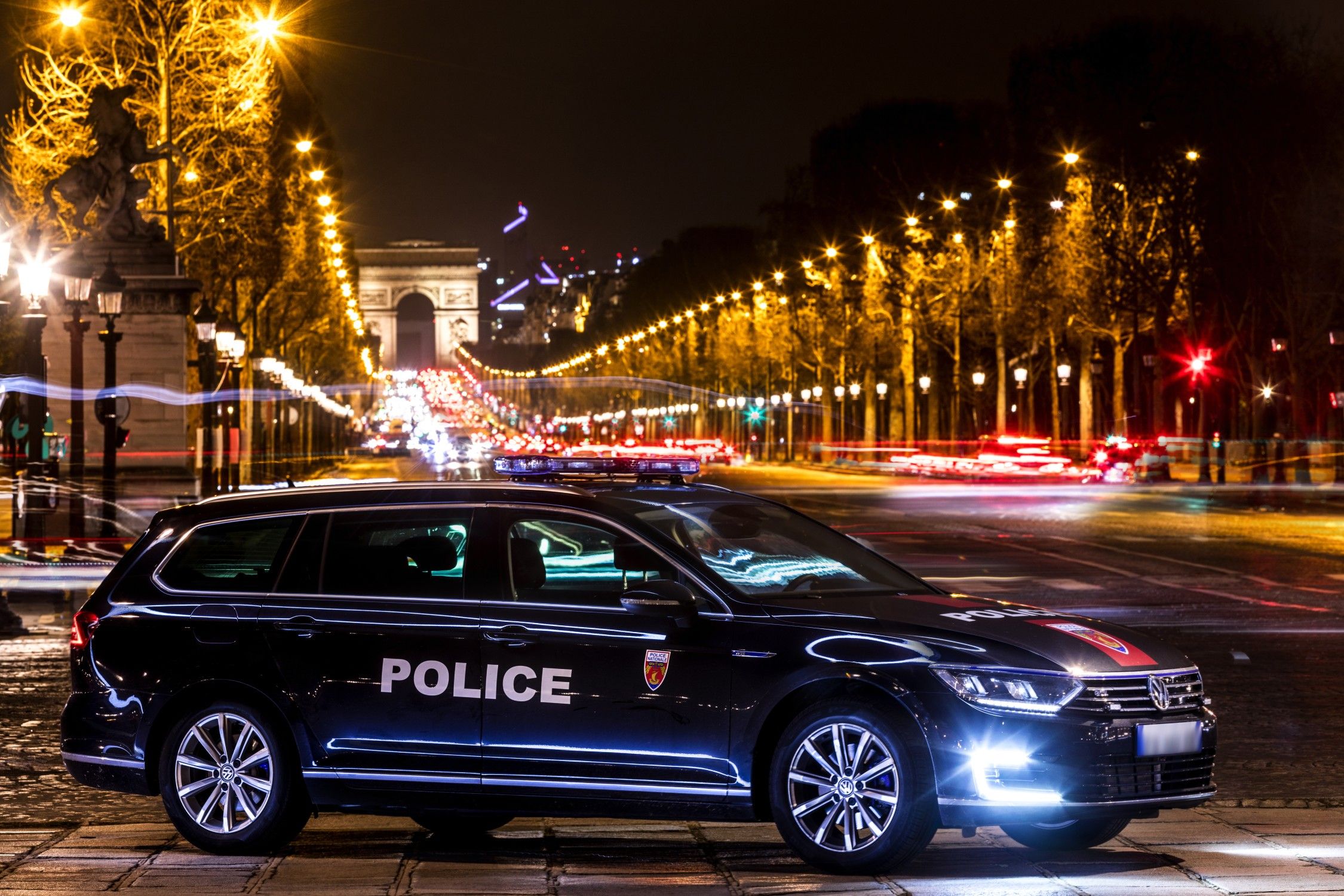 voiture télécommandée de police