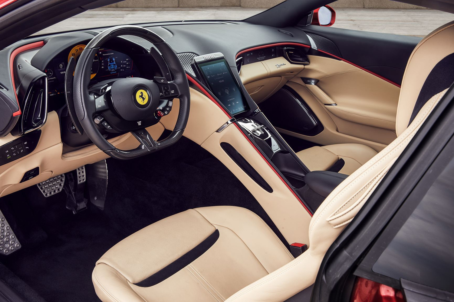 Ferrari roma салон