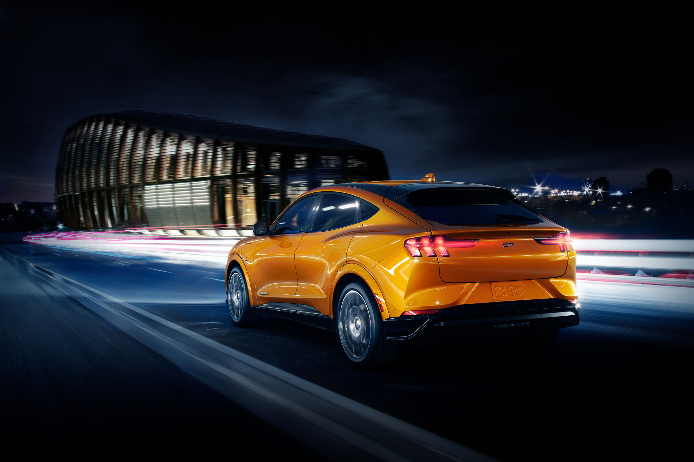 Le Ford Mustang Mach E Gt Arrive En Europe Actualite Automobile Motorlegend