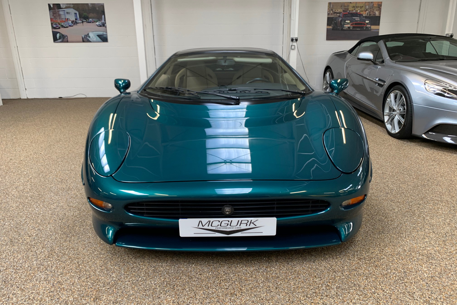 A vendre Jaguar  XJ220  de 1993 actualit  automobile 