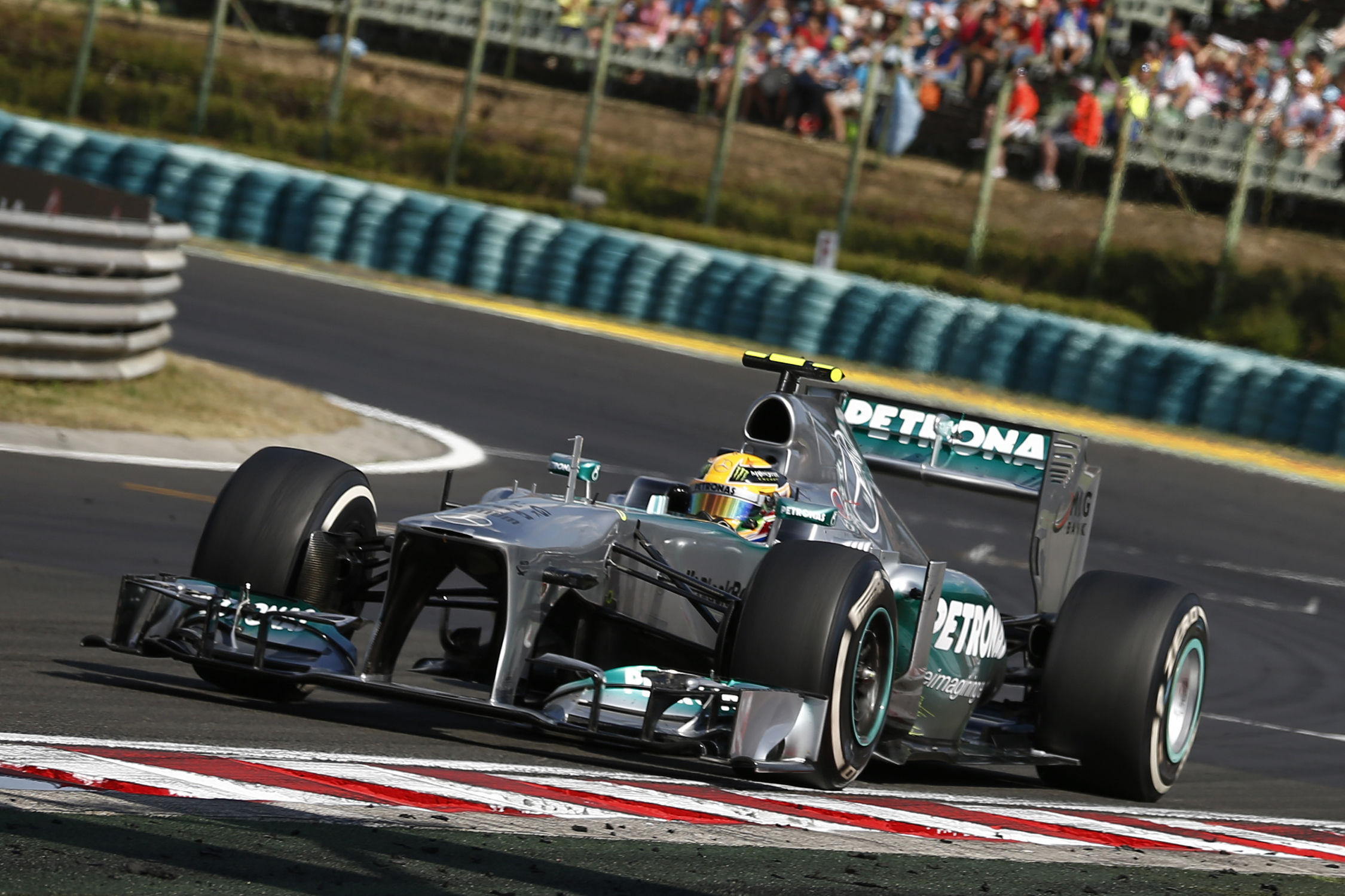 w04