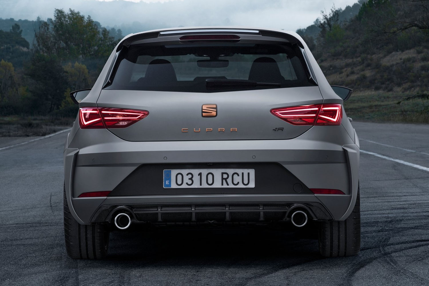 Seat Leon Cupra R : à partir de 45 775€, uniquement en vente en ligne