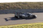 Le prototype Porsche LMDh en essais à Weissach