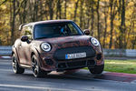 Prototype MINI John Cooper Works électrique sur la Nürburgring Nordschleife