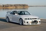 Nissan Skyline Type R33 GT-R 400R Tribute 1995 - Crédit photo : Bonhams 