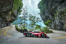 Le VW ID.R sur la Tianmen Mountain Big Gate Road, en Chine