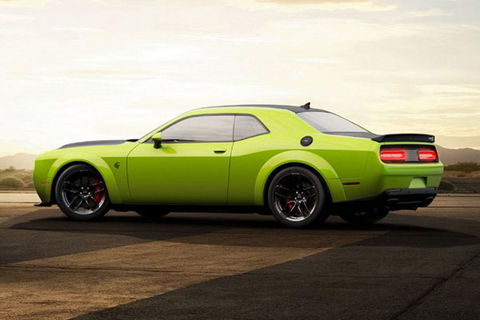 Dodge sublime ses modèles Charger et Challenger