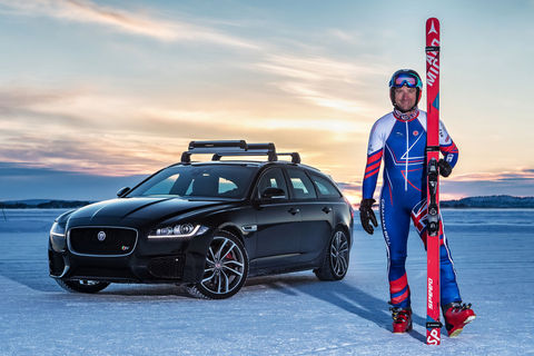 Record insolite pour Jaguar et le skieur Graham Bell