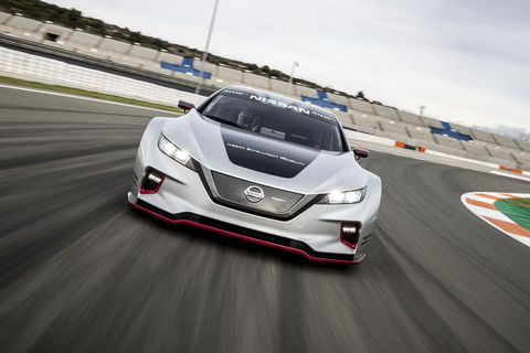 La Nissan LEAF Nismo RC entre en piste en Espagne