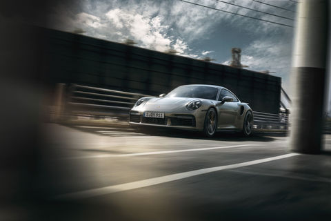 Porsche 911 Turbo S : deux nouveaux packs en approche