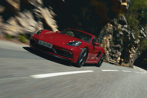 Porsche étend son offre PDK sur les modèles 718