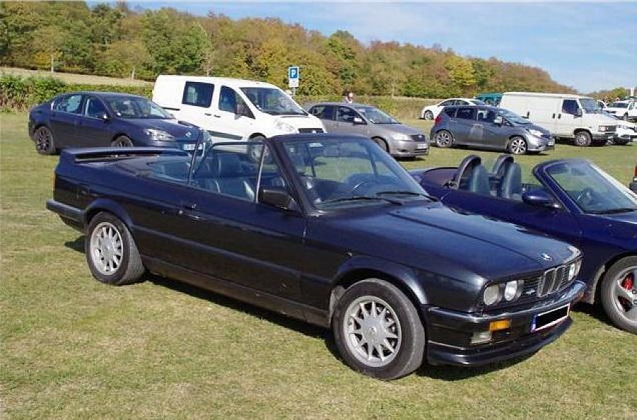 BMW SERIE 3 E30 320i 129ch cabriolet Noir occasion - 6 200 €, 140 000 km