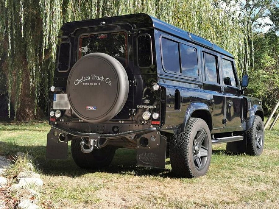 LAND ROVER DEFENDER IV 110 Hard Top KAHN Design (Chelsea Truck Co.) 4x4 Noir occasion 87 000