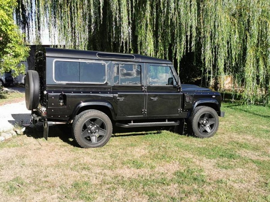 LAND ROVER DEFENDER IV 110 Hard Top KAHN Design (Chelsea Truck Co.) 4x4 Noir occasion 87 000
