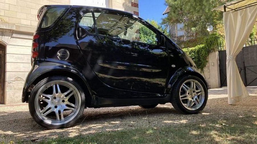 Annonce vendue SMART FORTWO I Brabus First Edition 001/500 citadine
