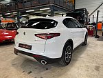 ALFA ROMEO STELVIO Veloce Ti 2.0 Q4 280 ch SUV Blanc occasion - 28 700 €, 107 251 km