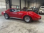 CHEVROLET CORVETTE C3 5.7 Small Block V8 (350ci) STINGRAY coupé Rouge occasion - 25 500 €, 102 253 km