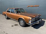 CHRYSLER LE BARON 5.2 V8 berline Marron