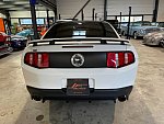 FORD MUSTANG V (2005-14) Serie 2 GT V8 5.0 CALIFORNIA SPECIAL coupé Blanc occasion - 42 900 €, 81 258 km